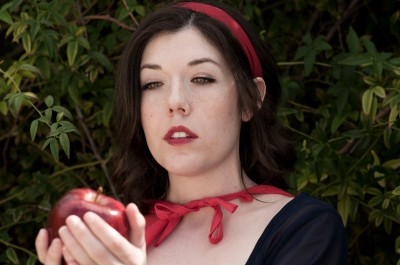 Snow White: “Make a Wish” – From the Disney Royals Collection by Minions’ Photography @ minionsphotography.com